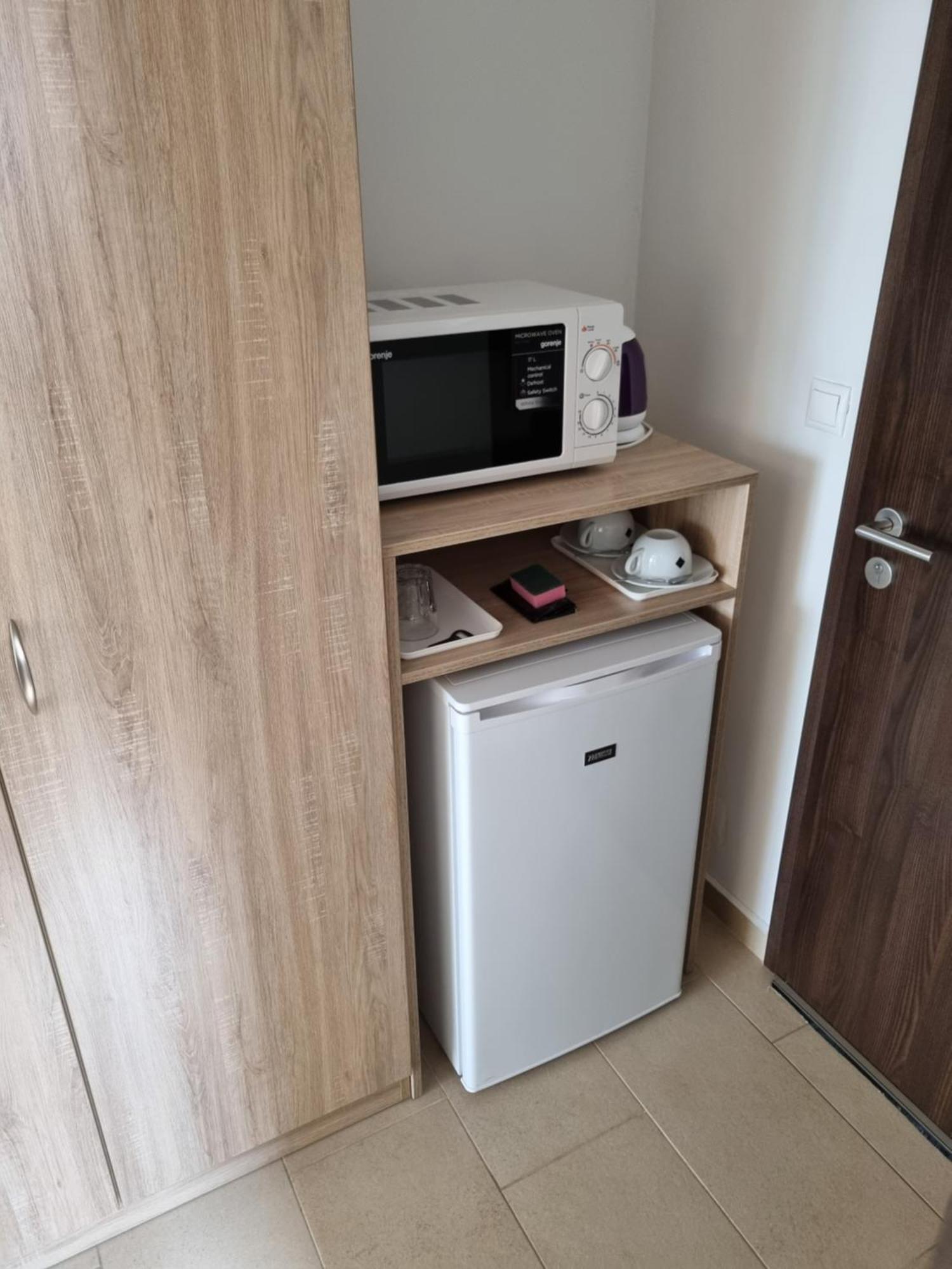 Ádám Apartmanház Siófok Habitación foto